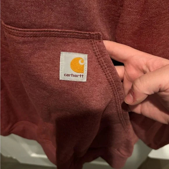 Carhartt Men's Red Hoodie - Picture 4 of 7